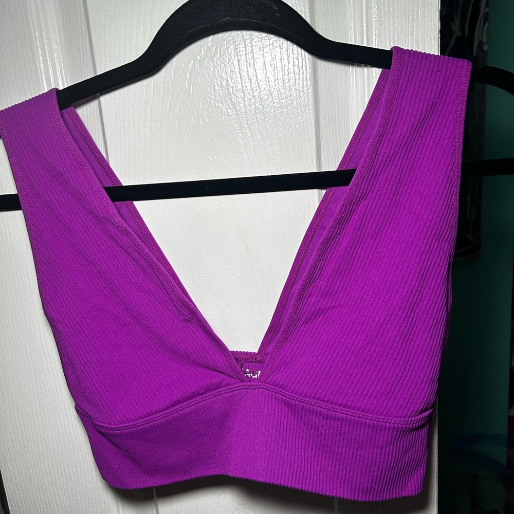 Seamless plunge tank top